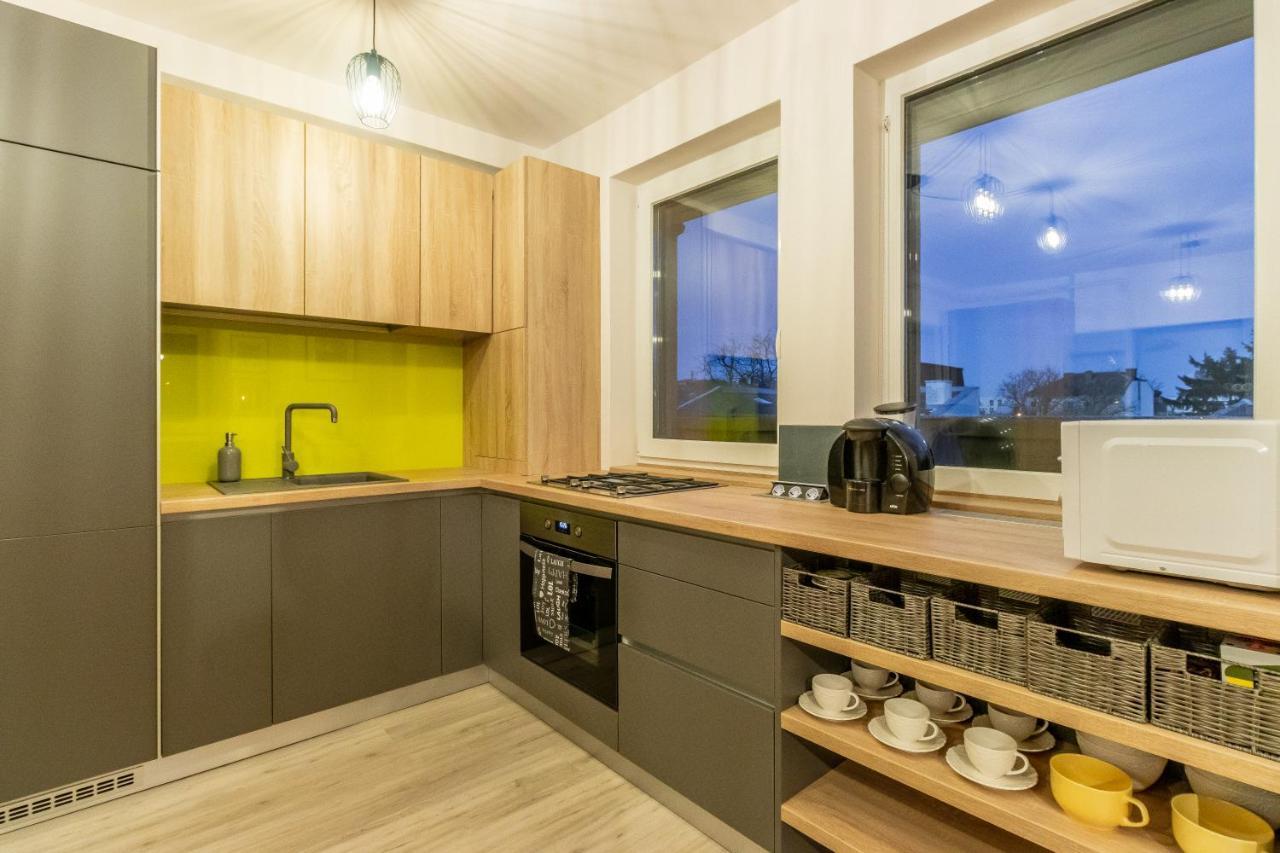 Modern And Stylish W Terrace Appartement
