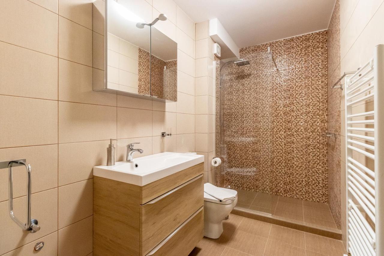 Appartement Modern And Stylish W Terrace Cluj-Napoca